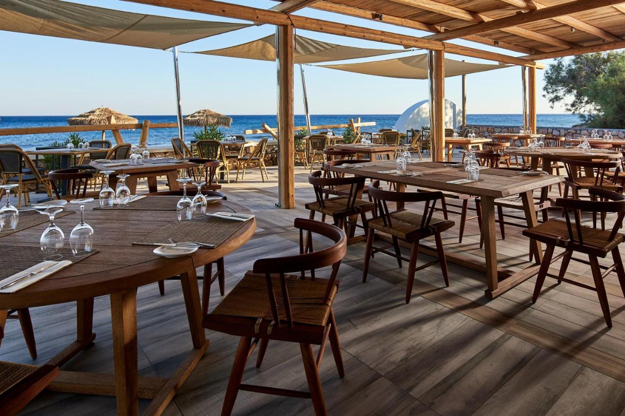 Sea Breeze Santorini Beach Resort, Curio By Hilton Agios Georgios  Kültér fotó